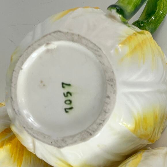 Set 4 Lefton China Yellow Cabbage Rose Coffee Mugs Retired Vtg Rare POOR 7057 - Picture 7 of 16